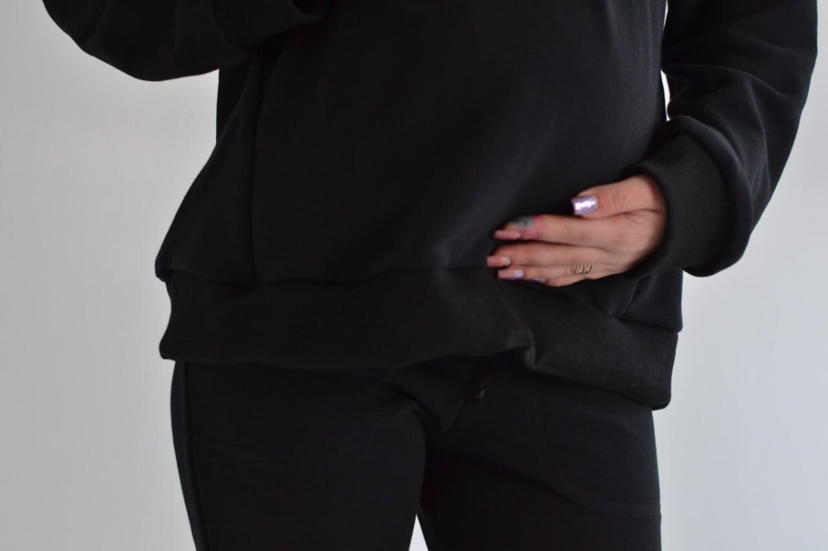 Спортивний костюм для вагітних та годуючих BETTY чорний