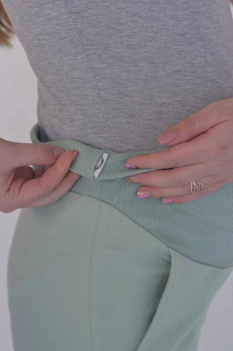 Базові штани для вагітних Sara фісташка