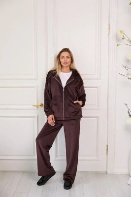 Теплый велюровый костюм для беременных и кормящих Claremont - шоколад